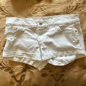 !!NWT!! ✨Abercrombie Shorts ✨